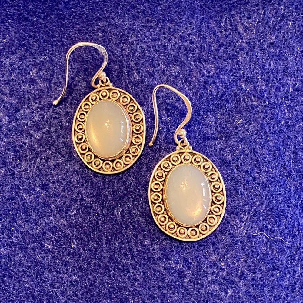 Moonstone silver earrings
